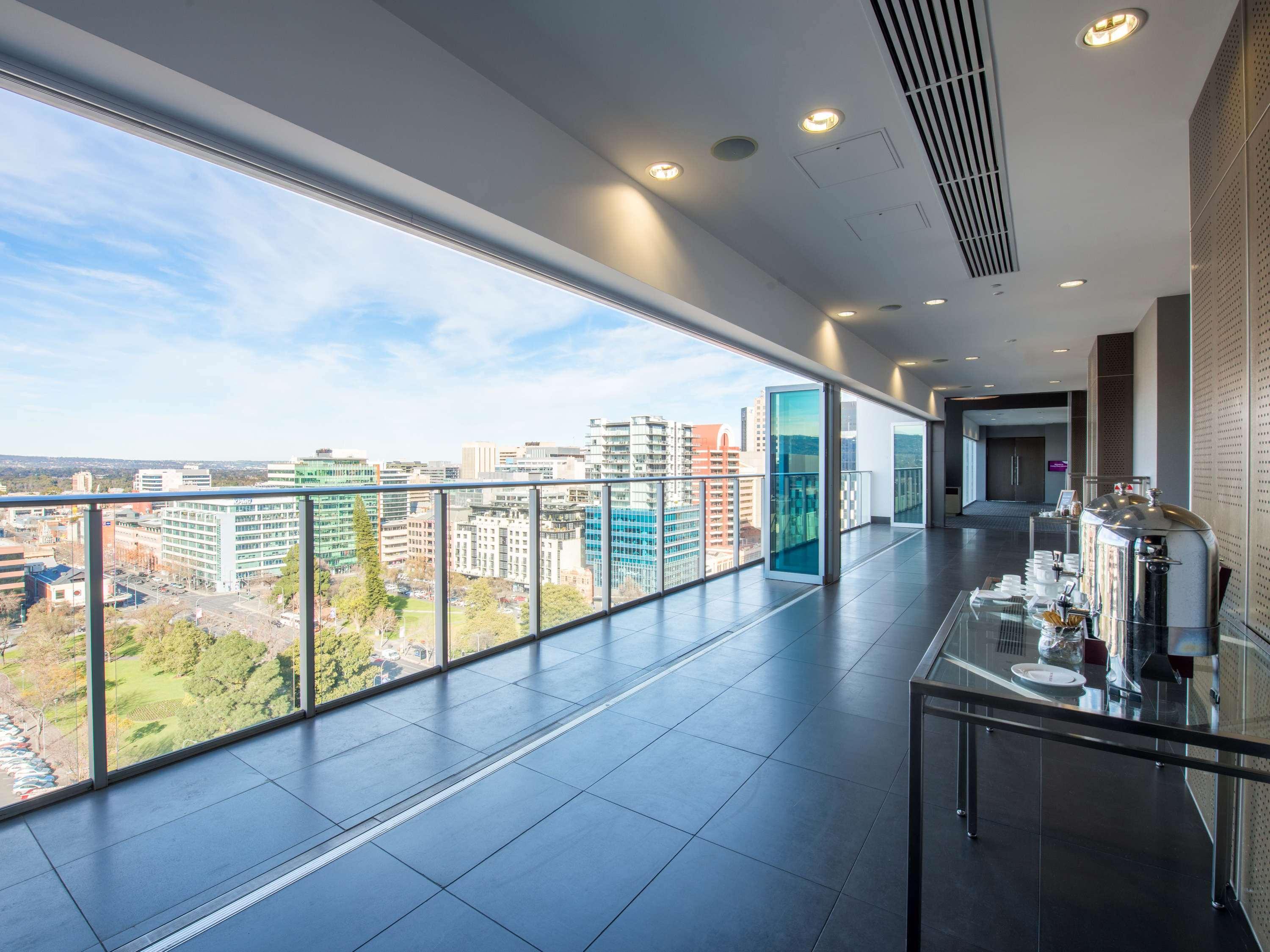 Hotel Pullman Adelaida Exterior foto Skyline Terrace